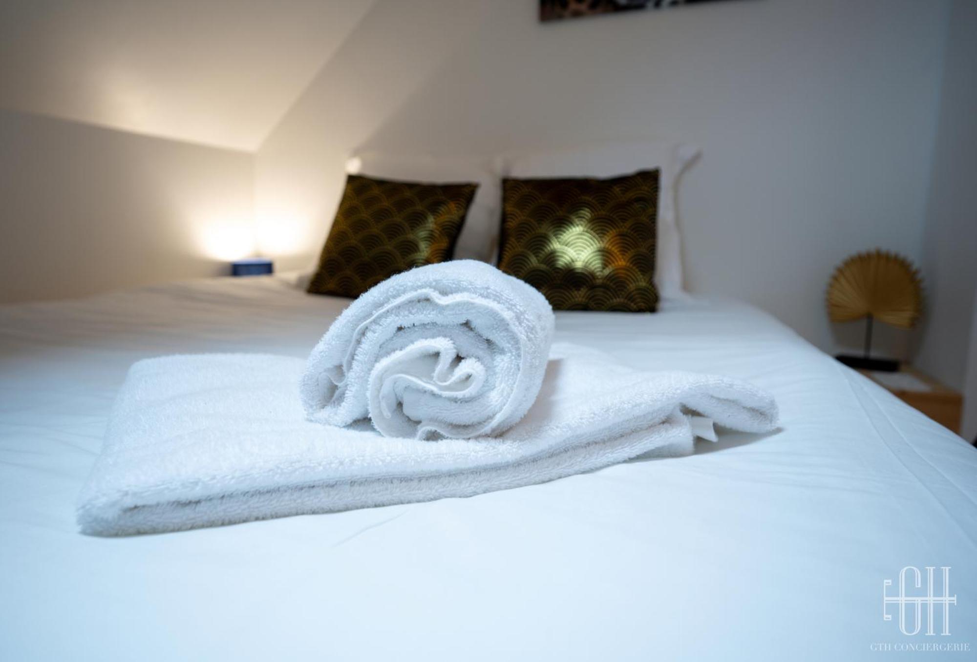 Apartament Le Qg Tours Zewnętrze zdjęcie