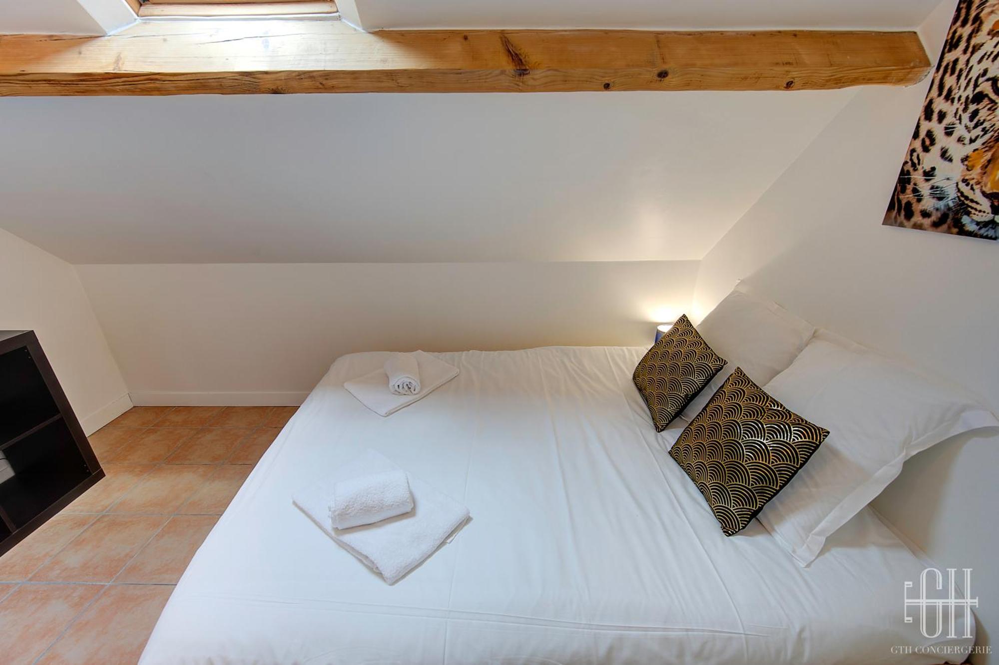Apartament Le Qg Tours Zewnętrze zdjęcie